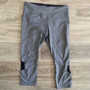 Lululemon pants with pockets